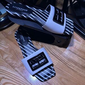 Liverpool Dunbar Women Slide Sandals